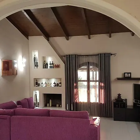빌라 Voulas House *